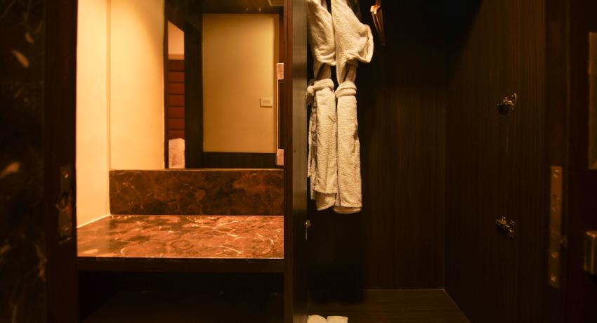 Suite Room